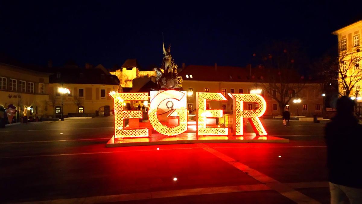 Buebaj Vendeghaz Hotel Eger Exterior foto